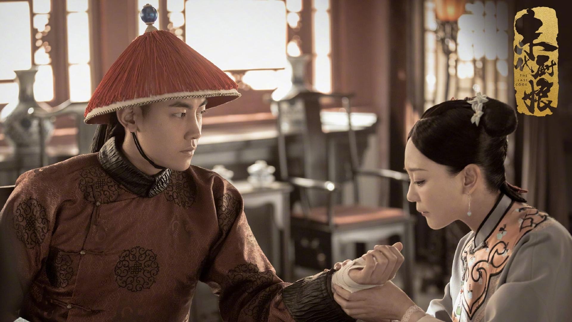 在季后赛关键战中,库里连续三场“疯狂三分”,帮助勇士一路高歌!