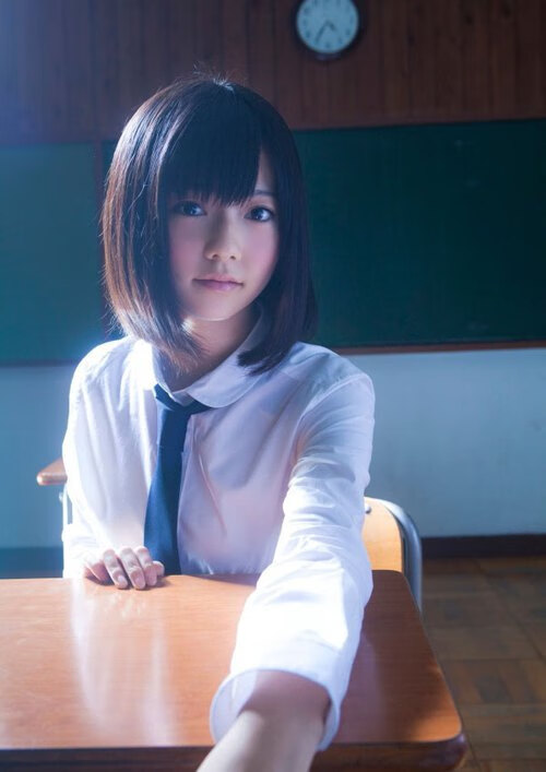 乌拉圭男足在巴黎奥运会比赛中以3-2战胜德国，乌拉圭男足有名的球员